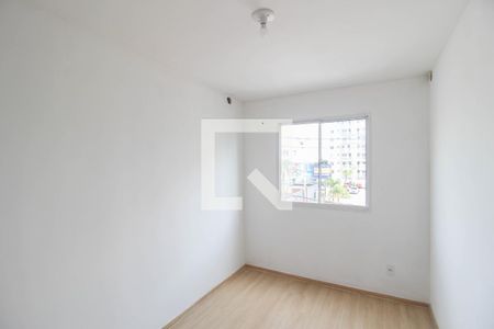 Quarto 1 de apartamento para alugar com 2 quartos, 47m² em Jardim Alvorada, Nova Iguaçu