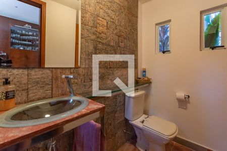 Casa à venda com 840m², 3 quartos e 6 vagasLavabo