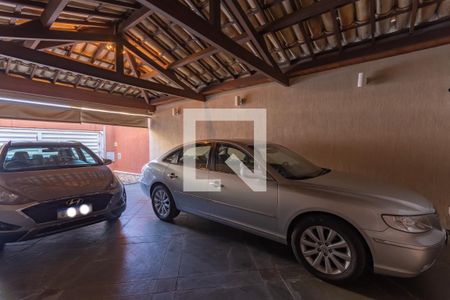 Casa à venda com 840m², 3 quartos e 6 vagasGaragem