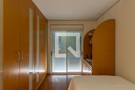 Suíte 1 de casa à venda com 3 quartos, 840m² em Castelo, Belo Horizonte