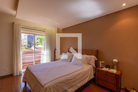 Casa à venda com 840m², 3 quartos e 6 vagasSuíte 2