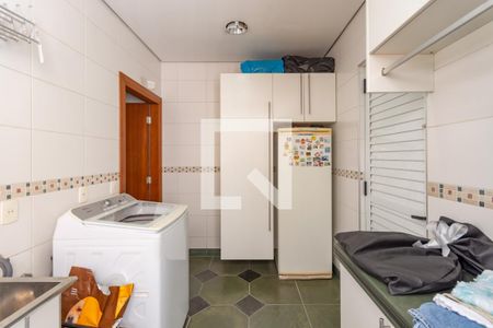 Casa à venda com 840m², 3 quartos e 6 vagasÁrea de Serviço