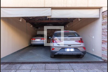 Casa à venda com 840m², 3 quartos e 6 vagasGaragem