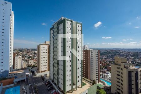 Apartamento à venda com 180m², 3 quartos e 3 vagasQuarto 3