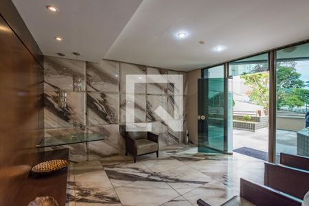 Apartamento à venda com 180m², 3 quartos e 3 vagasHall de entrada