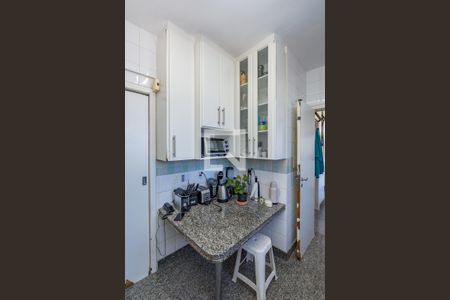 Apartamento à venda com 180m², 3 quartos e 3 vagasCozinha