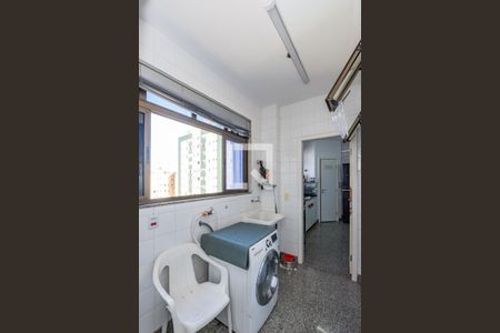 Apartamento à venda com 180m², 3 quartos e 3 vagasÁrea de Serviço