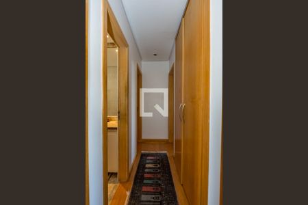 Apartamento à venda com 180m², 3 quartos e 3 vagasCorredor