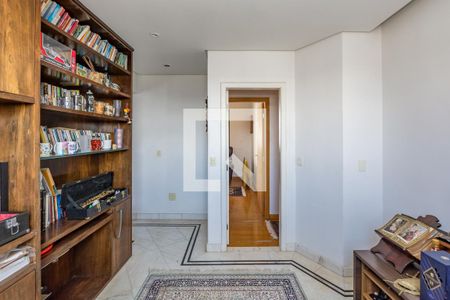 Apartamento à venda com 180m², 3 quartos e 3 vagasSala 2