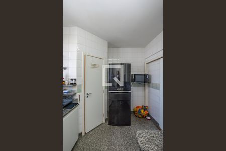 Apartamento à venda com 180m², 3 quartos e 3 vagasCozinha