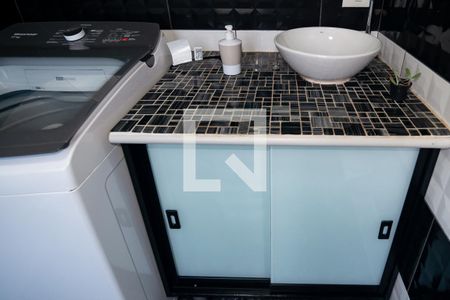 Apartamento para alugar com 30m², 1 quarto e sem vagaBanheiro / Área de Serviço