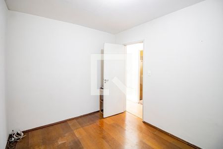 Quarto 01 de apartamento à venda com 2 quartos, 58m² em Vila Monumento, São Paulo