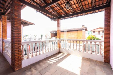 Casa à venda com 710m², 4 quartos e 10 vagasVaranda