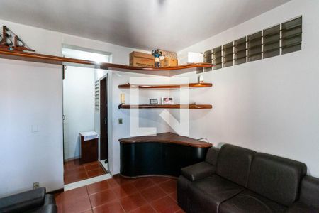 Casa à venda com 710m², 4 quartos e 10 vagasSala 2