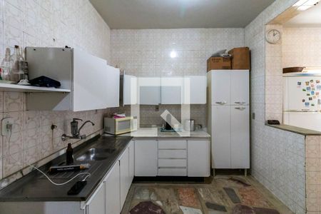 Casa à venda com 710m², 4 quartos e 10 vagasCozinha