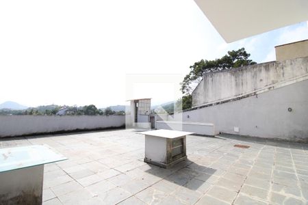 Casa de condomínio para alugar com 400m², 5 quartos e 2 vagasÁrea Externa 