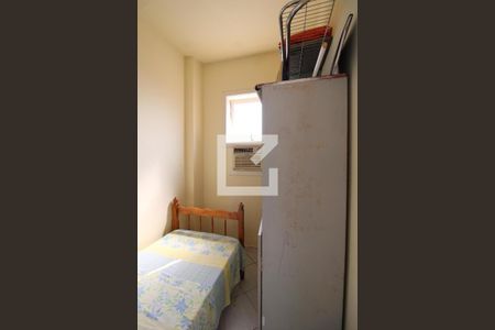 Casa de condomínio para alugar com 400m², 5 quartos e 2 vagasDependência