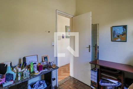 Casa à venda com 240m², 6 quartos e 2 vagasQuarto 5