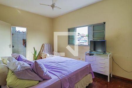 Casa à venda com 240m², 6 quartos e 2 vagasQuarto 6 Suíte