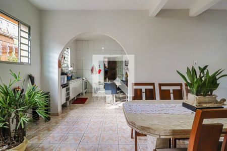 Casa à venda com 240m², 6 quartos e 2 vagasSala de Jantar