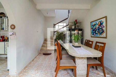 Casa à venda com 240m², 6 quartos e 2 vagasSala de Jantar