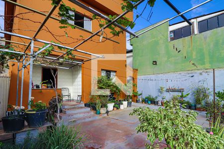 Casa à venda com 240m², 6 quartos e 2 vagasÁrea Externa