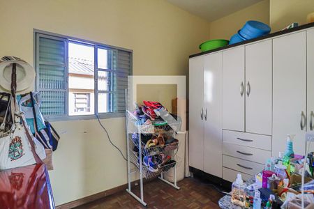 Casa à venda com 240m², 6 quartos e 2 vagasQuarto 5