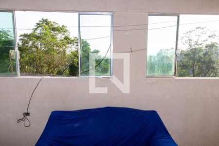 Casa à venda com 150m², 3 quartos e 4 vagas Casa à venda com 150m², 3 quartos e 4 vagasSacada