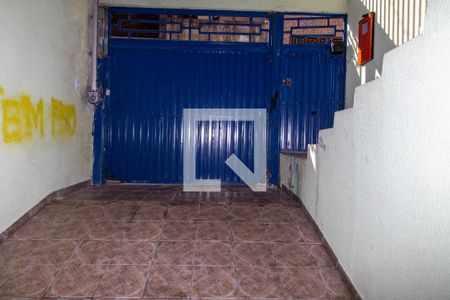 Casa à venda com 150m², 3 quartos e 4 vagas Casa à venda com 150m², 3 quartos e 4 vagasGaragem