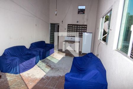 Casa à venda com 150m², 3 quartos e 4 vagas Casa à venda com 150m², 3 quartos e 4 vagasSacada