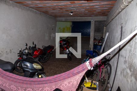 Casa à venda com 150m², 3 quartos e 4 vagas Casa à venda com 150m², 3 quartos e 4 vagasGaragem