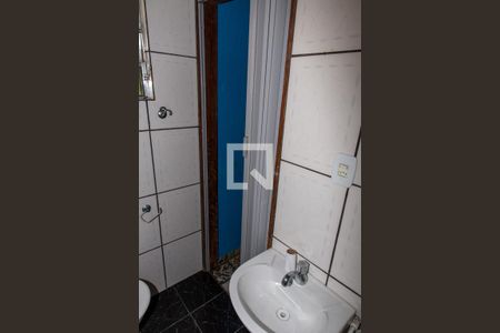 Casa à venda com 150m², 3 quartos e 4 vagas Casa à venda com 150m², 3 quartos e 4 vagasBanheiro da Suíte 3