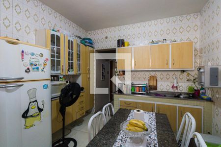 Casa à venda com 400m², 3 quartos e 2 vagasCozinha