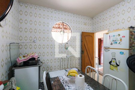 Casa à venda com 400m², 3 quartos e 2 vagasCozinha