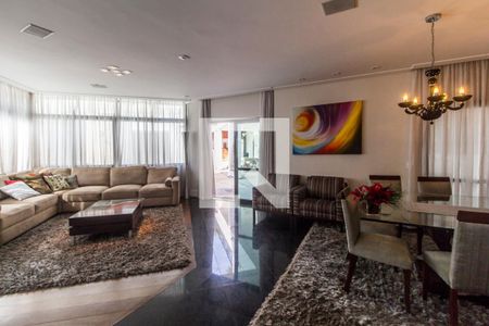 Sala de casa de condomínio à venda com 4 quartos, 800m² em Residencial Dez (alphaville), Santana de Parnaíba