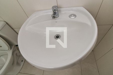 Banheiro da Suíte de apartamento para alugar com 1 quarto, 37m² em Centro Histórico, Porto Alegre