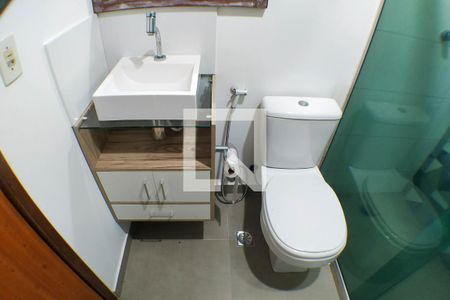 Casa à venda com 194m², 4 quartos e 2 vagasBanheiro Social