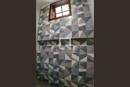 Casa à venda com 194m², 4 quartos e 2 vagasBanheiro Social