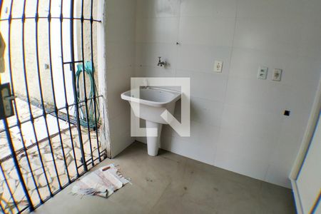 Casa à venda com 194m², 4 quartos e 2 vagasÁrea de Serviço