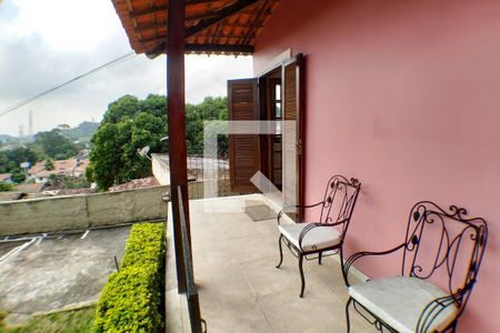 Casa à venda com 194m², 4 quartos e 2 vagasÁrea Externa