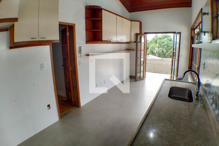 Casa à venda com 194m², 4 quartos e 2 vagasCozinha