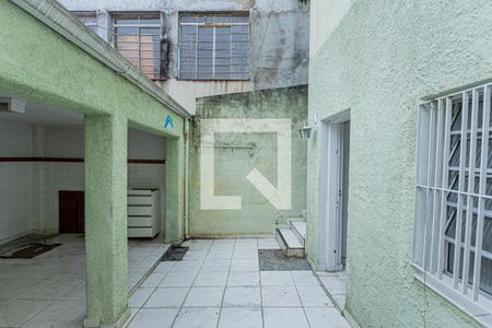 Casa para alugar com 150m², 4 quartos e 1 vagaQuintal