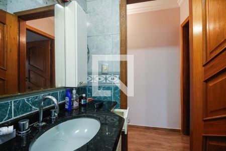 Casa à venda com 369m², 3 quartos e 7 vagas Casa à venda com 369m², 3 quartos e 7 vagasBanheiro Social