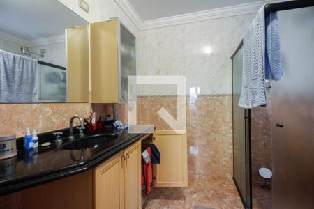 Casa à venda com 369m², 3 quartos e 7 vagas Casa à venda com 369m², 3 quartos e 7 vagasBanheiro Suíte