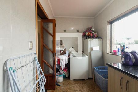 Casa à venda com 369m², 3 quartos e 7 vagas