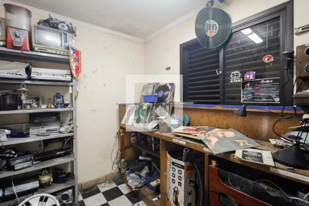 Casa à venda com 369m², 3 quartos e 7 vagas Casa à venda com 369m², 3 quartos e 7 vagasQuarto de Serviço