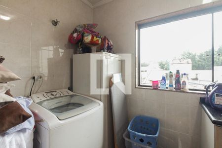 Casa à venda com 369m², 3 quartos e 7 vagas Casa à venda com 369m², 3 quartos e 7 vagasÁrea de Serviço