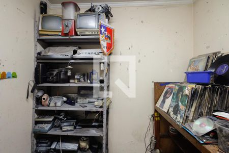 Casa à venda com 369m², 3 quartos e 7 vagas Casa à venda com 369m², 3 quartos e 7 vagasQuarto de Serviço