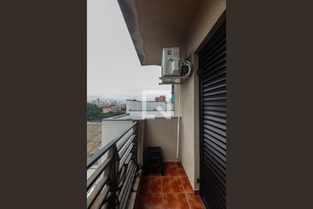 Casa à venda com 369m², 3 quartos e 7 vagas Casa à venda com 369m², 3 quartos e 7 vagasVaranda Quarto 2