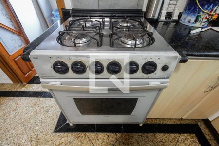 Casa à venda com 369m², 3 quartos e 7 vagas Casa à venda com 369m², 3 quartos e 7 vagasCozinha